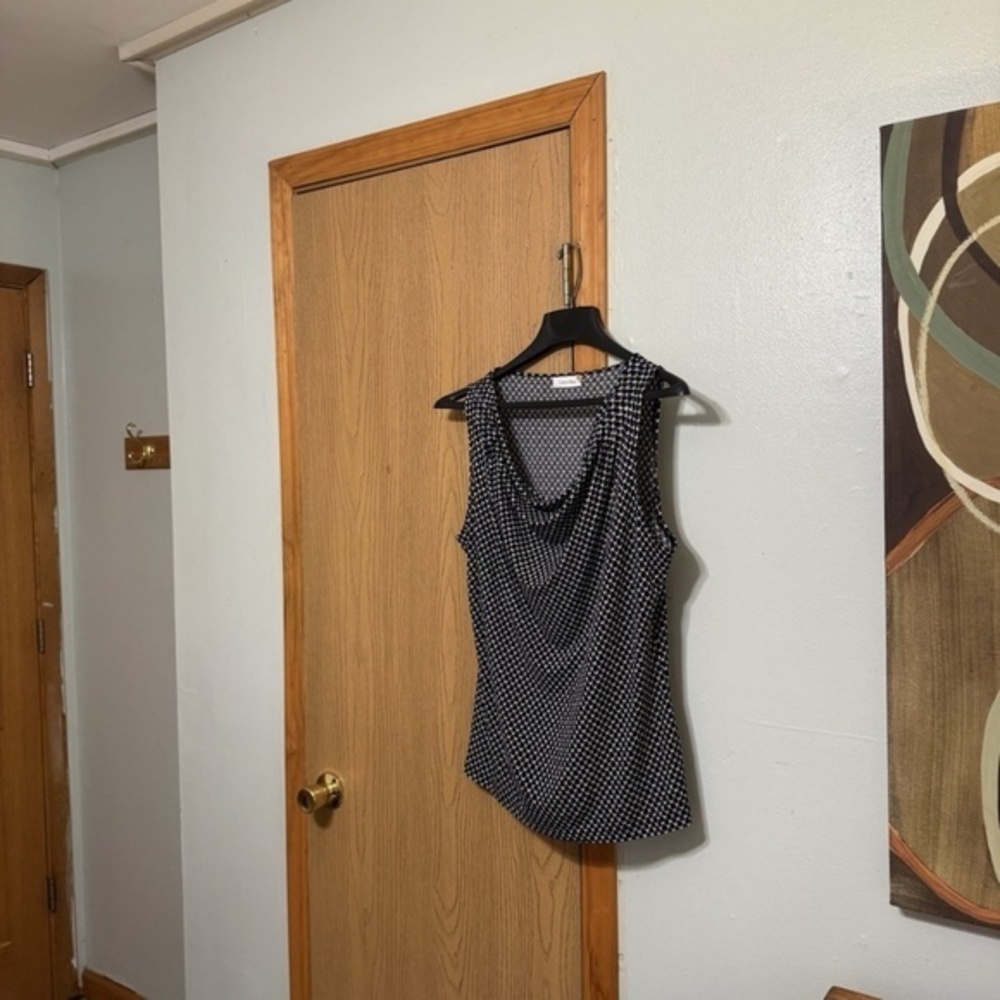 Calvin Klein XL Multi-Color w/Geometric Print Sleeveless Cowlneck Blouse - EUC